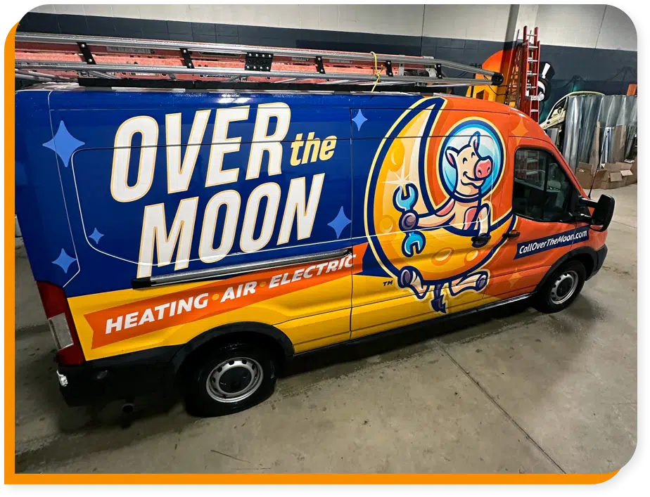 Over the Moon van